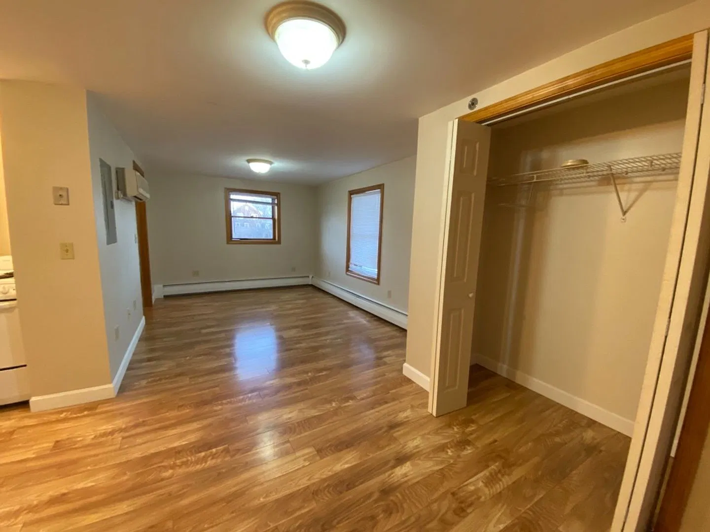 478 Main Street — Photo 3