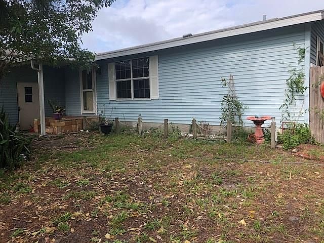 1st image of 1836 20th Ave SW