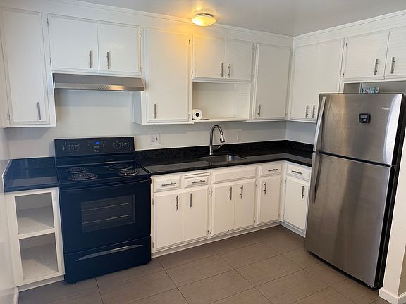 2nd image of 4373 Blackford Ave APT 4