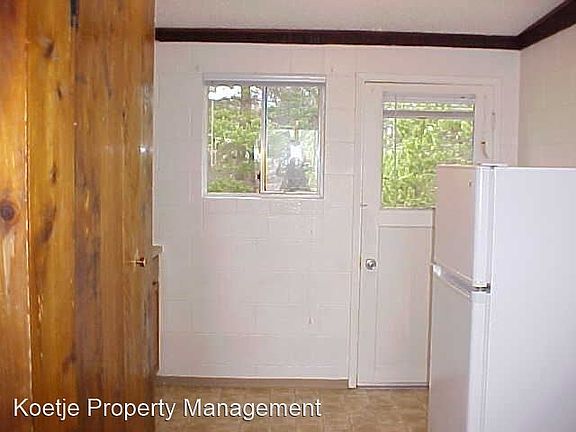 4th image of 3125 N Oak Harbor Rd APT 23