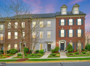 464 Coneflower Ln, Stafford, VA 22554