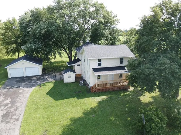 982 Leader Rd, Geneva, NY 14456