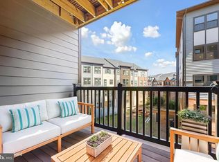 4395 Peach Lily Ln UNIT 311, Chantilly, VA 20151