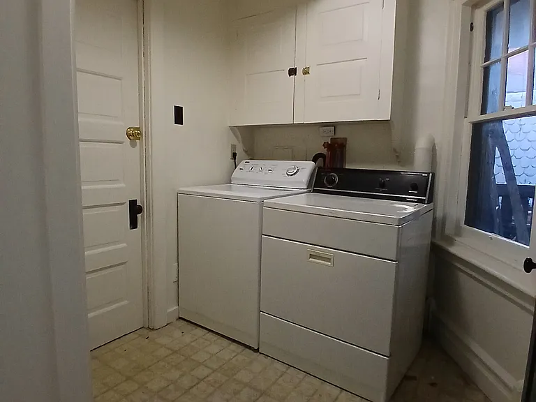 1304 Hamilton St #3 — Photo 9
