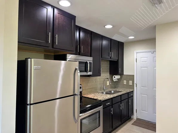 3416 Dakota Ave APT 11, Nashville, TN 37209