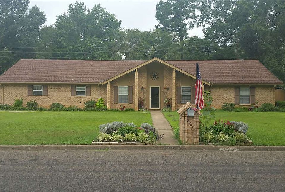 1st image of 2901 Clendenen Ln