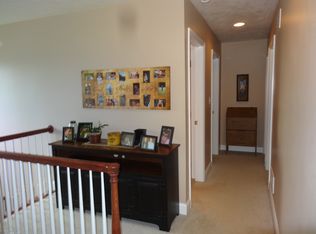 105 Chelsea Dr, Latrobe, PA 15650