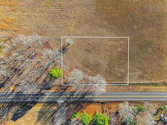 3rd image of 1 Highway 15 N