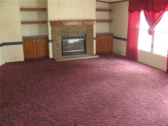 5th image of 11629 Bloomingdale Ave