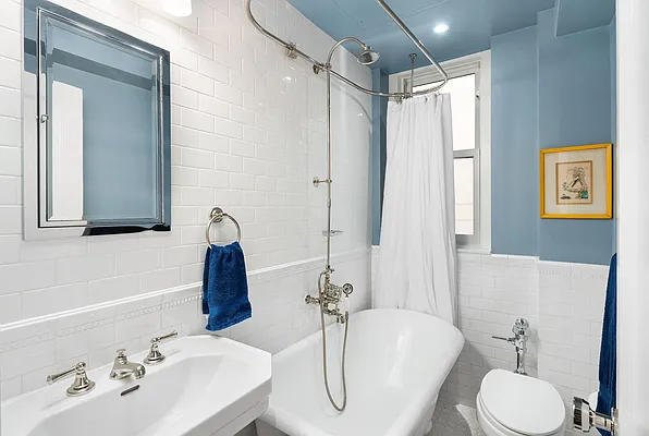 Sold by Compass | media 24