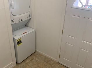 709 Hutchins Ave #1/2, Columbus, IN 47201