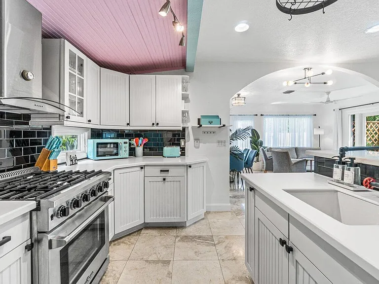 1911 Parker Ave — Photo 22