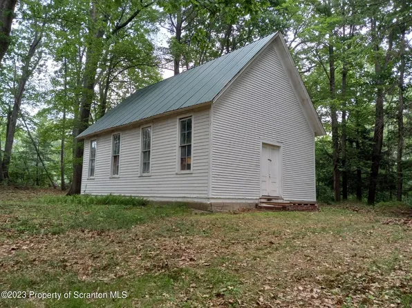 Billings Mill Rd, Tunkhannock, PA 18657