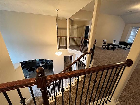 3rd image of 2362 Terracina Ct