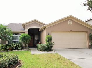 1714 Split Fork Dr, Oldsmar, FL 34677