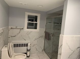 31 E 5th St, Patchogue, NY 11772