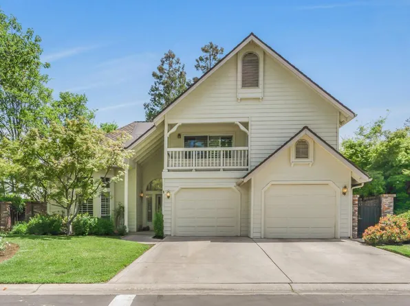 2727 W Bluff Ave APT 136, Fresno, CA 93711