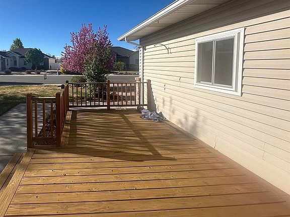 4th image of 2817 Glen Oak Drive