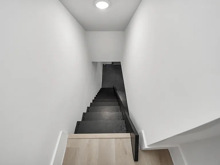 23851 Creekwood Dr — Photo 46