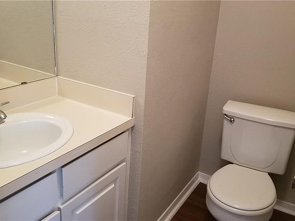 5th image of 2145 Fleur De Lis Ct