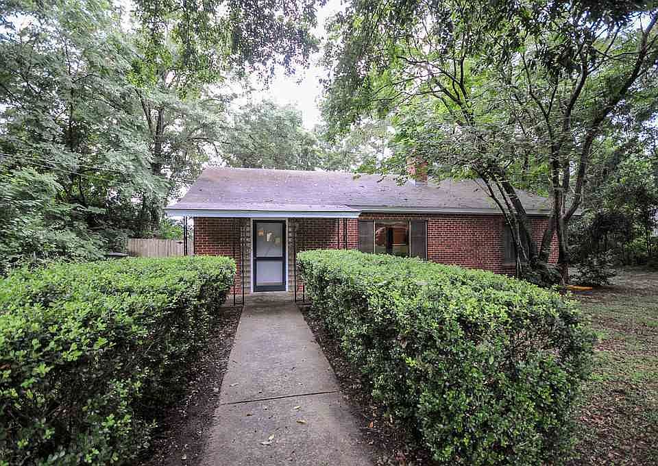 1st image of 2338 Amelia Cir