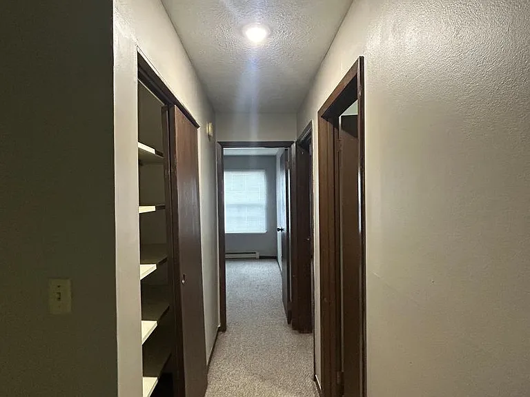 60 Ironwood Court — Photo 6