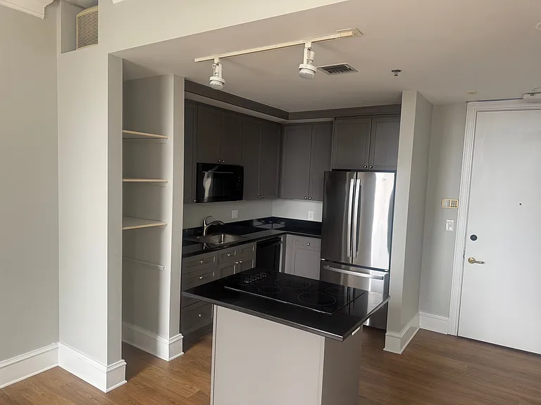 57 Forsyth St NW #10F — Photo 11