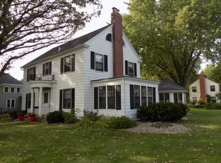 206 W 2nd St, Blue Earth, MN 56013