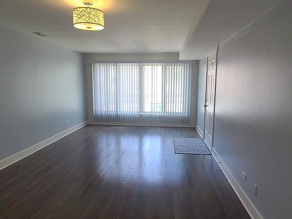 2nd image of 8647 Lawler Ave