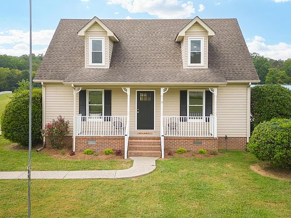 3rd image of 213 Edgeview Dr