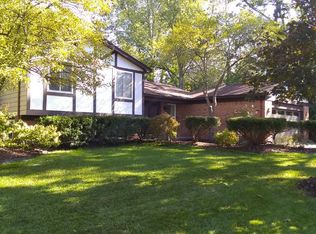 3230 Rolling Green Cir S, Rochester Hills, MI 48309