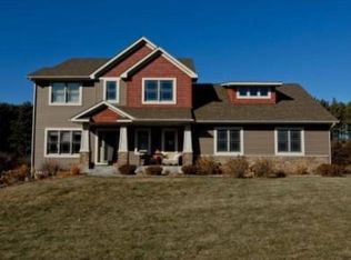 672 Pine Timber Ln, Hudson, WI 54016