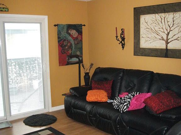 2nd image of 1935 Gardiner Ln APT H126