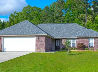 43 Charleston Way, Hattiesburg, MS 39402