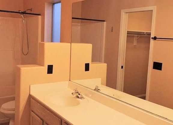 2nd image of 4816 W Wahalla Ln