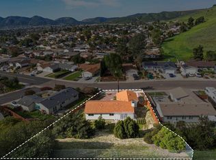 9909 Halberns Blvd, Santee, CA 92071