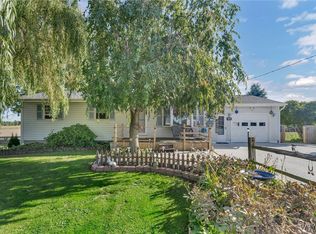 4726 Upper Mountain Rd, Lockport, NY 14094