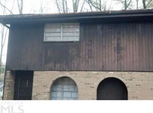1045 Laurel Ct NW, Conyers, GA 30012