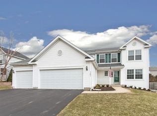 161 Winding Canyon Way, Algonquin, IL 60102
