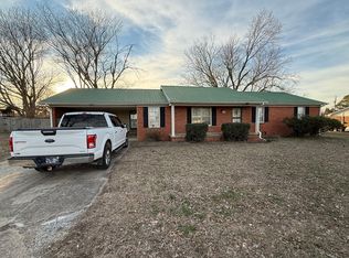 32 Turner Loop Rd, Humboldt, TN 38343