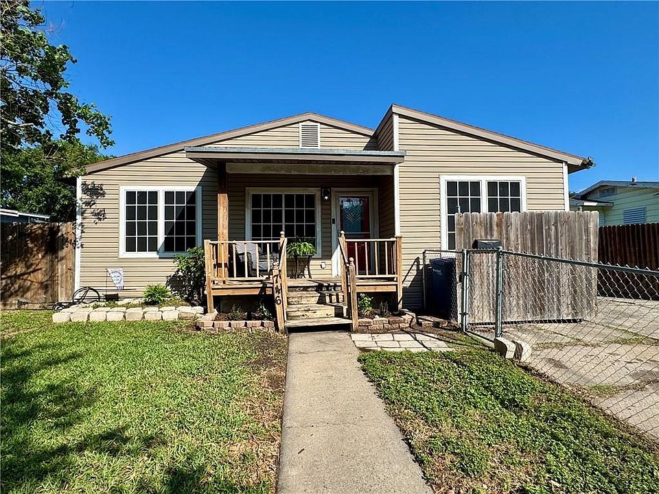 1st image of 746 Lansdown Dr