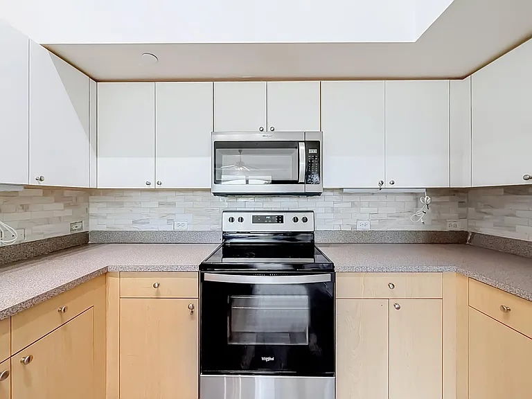 1119 Villa Ln #1119 — Photo 12