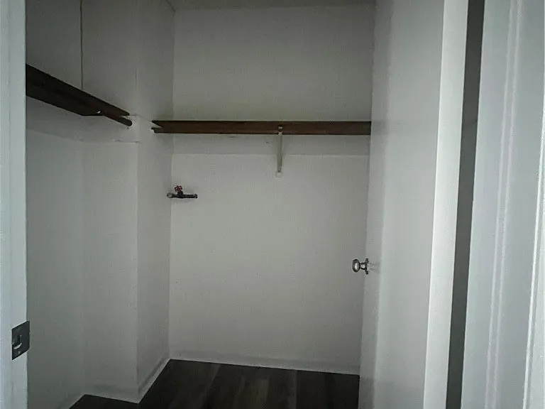 1215 Patrick Dr — Photo 31