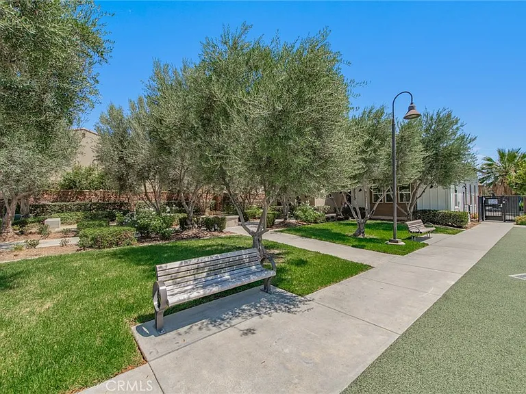 16039 Voyager Ave — Photo 40