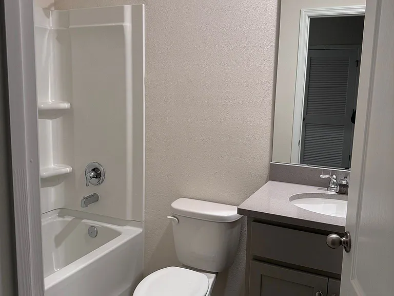 1584 Swan Swim Dr #1584 — Photo 12