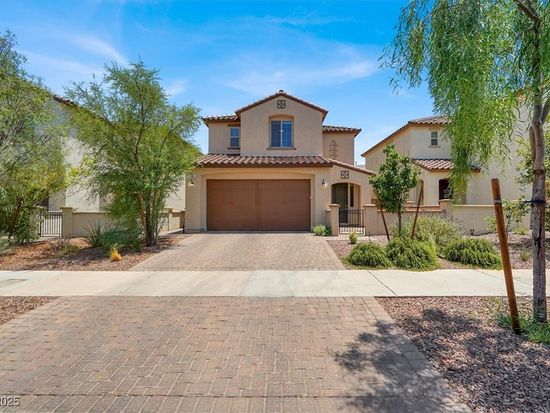 348 Andy Wheeler Dr, Henderson, NV 89011