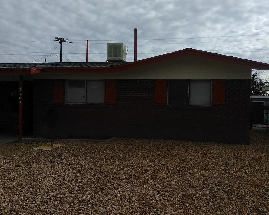 1st image of 10308 Sherwood Dr