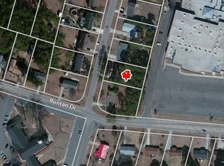 235 Wintergreen Dr, Fayetteville, NC 28314