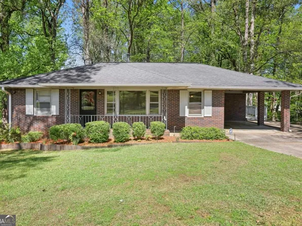 1316 Sanders Dr, Lake City, GA 30260