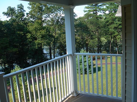 5th image of 1101 S Schumaker Dr #Penthouse 45-u